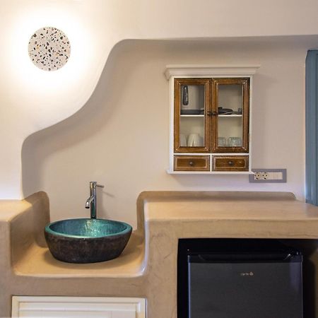 Aegean Blue Suites Pyrgos Kallistis Exterior photo