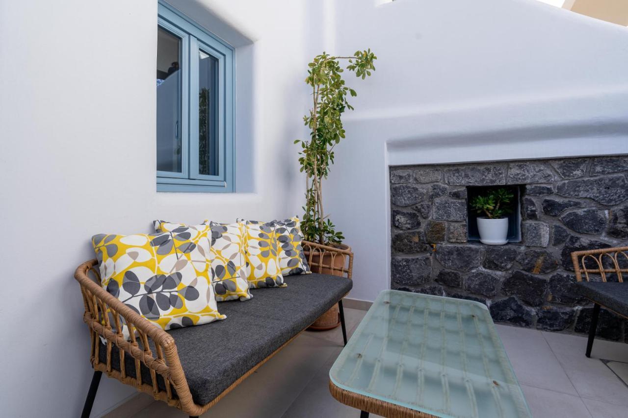 Aegean Blue Suites Pyrgos Kallistis Exterior photo