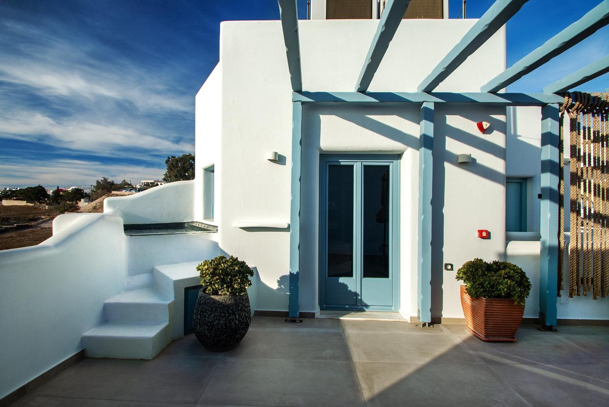 Aegean Blue Suites Pyrgos Kallistis Exterior photo
